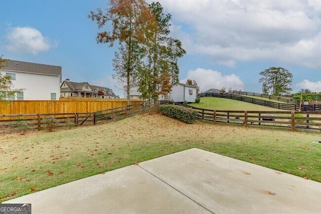 Building Photo - 145 Alexander Ln