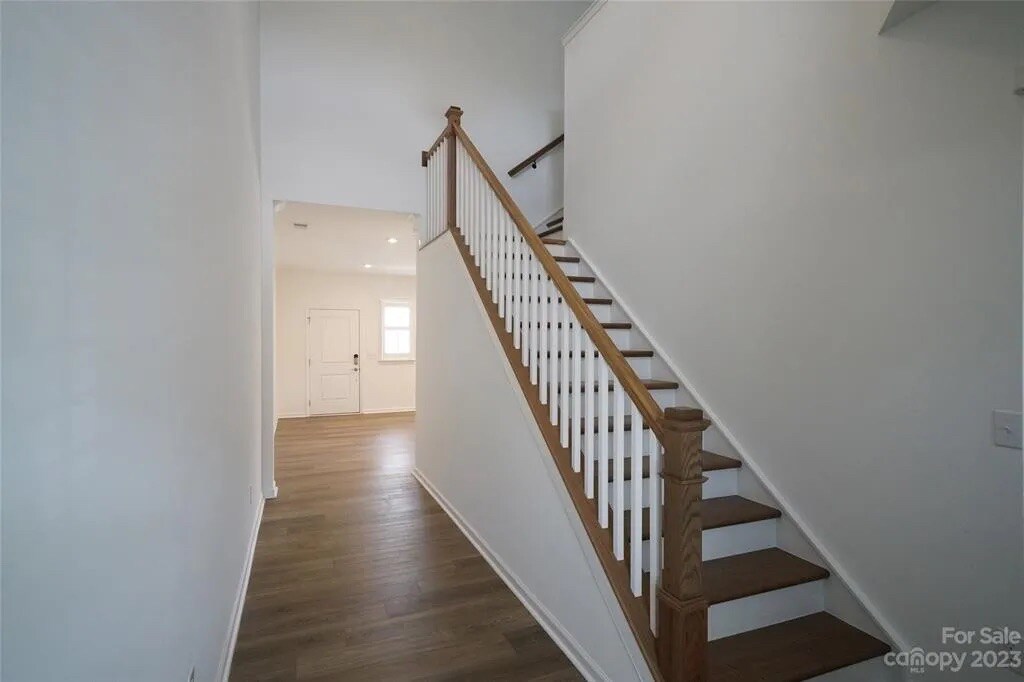 Building Photo - Room in Townhome on Lani Dr