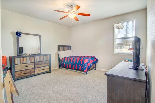 Building Photo - 5706 Desert Mallow St