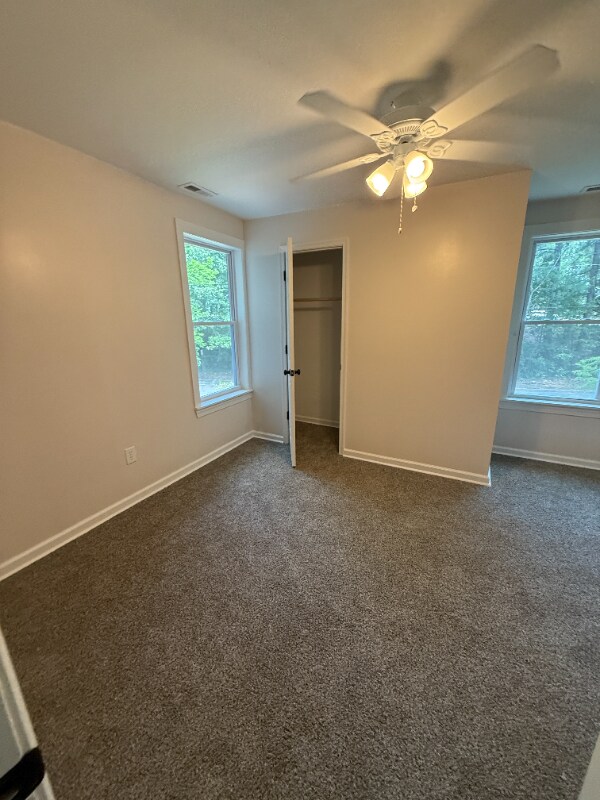 Building Photo - 1324 Charleston Ave