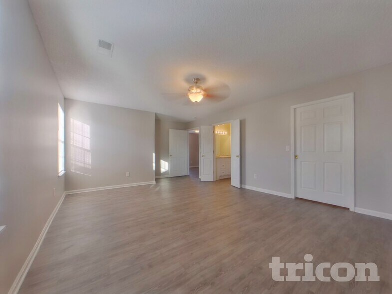 Building Photo - 416 Dahoon Dr