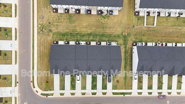 Building Photo - 27 Broward Ln