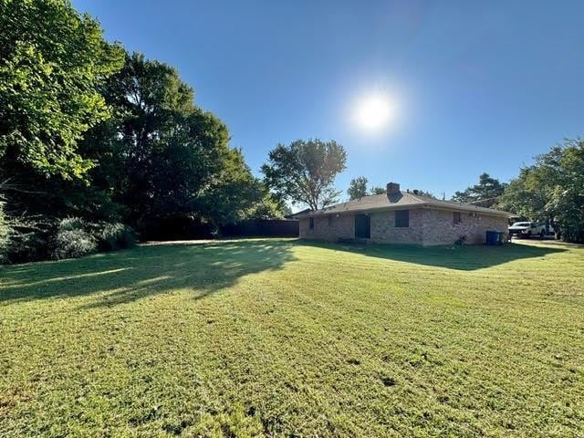 Building Photo - 324 Oakwood Cir