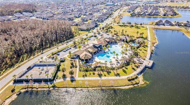 Building Photo - 2433 Varenna Loop