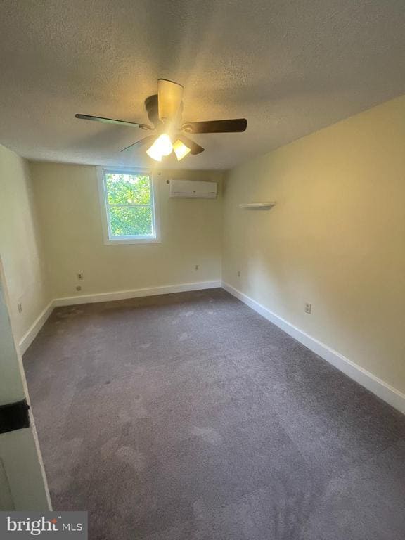 Building Photo - 13328 Springhollow Ln