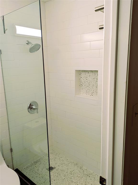 Building Photo - 8901 Trone Cir