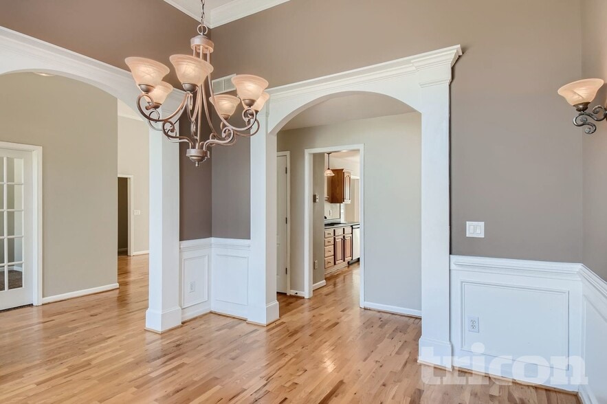 Building Photo - 2713 Trellis Ct SW