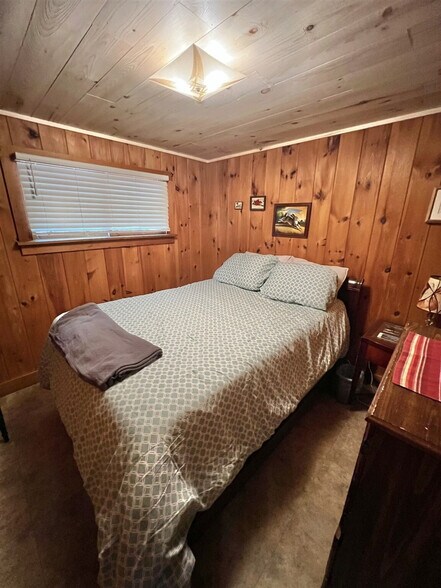 Building Photo - 116 Salmon Point Rd