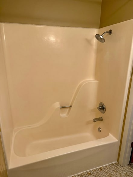 Building Photo - 1616 Spring Valley Dr