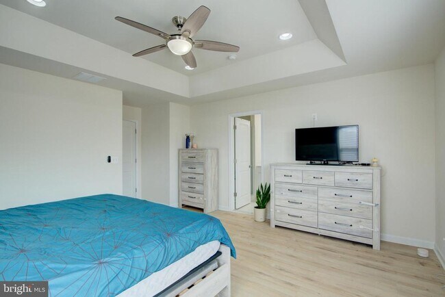 Building Photo - 42363 Alder Forest Terrace