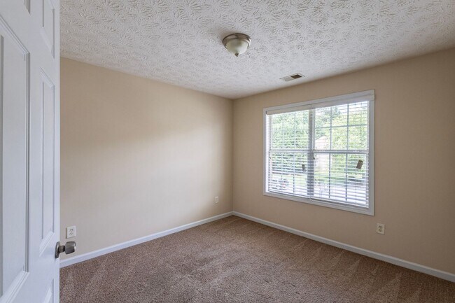 Building Photo - 2432 Pendergrass Ln