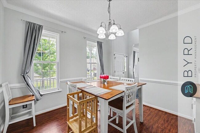 Building Photo - 6794 Sassafras Dr