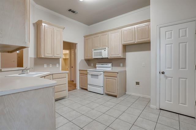 Building Photo - 129 Hirth Dr