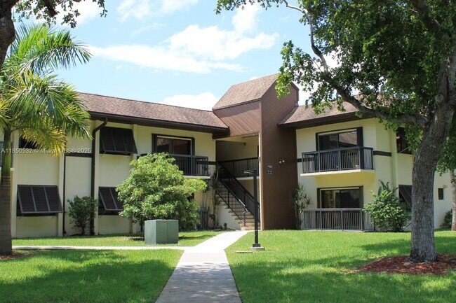 Primary Photo - 7925 SW 86th St