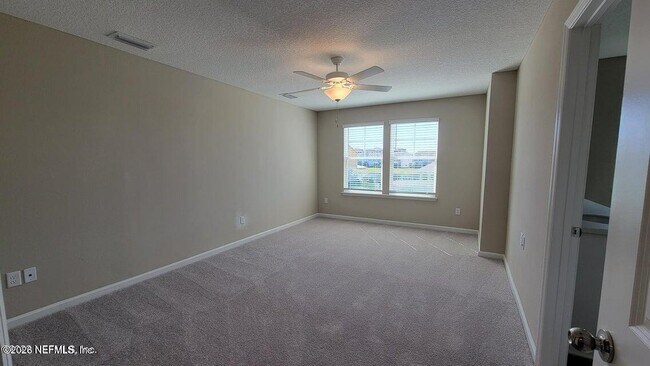 Building Photo - 12872 Josslyn Ln