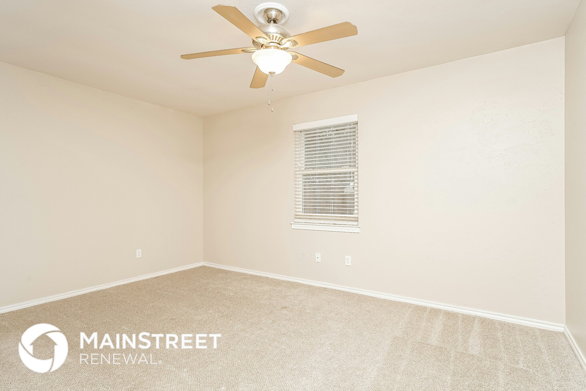 Building Photo - 4202 High Mesa Ct