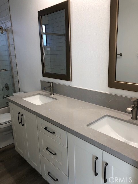 Building Photo - 745 Domingo Dr