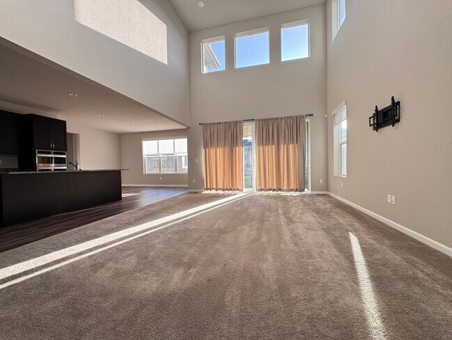 Building Photo - Newer Gorgeous home in Timnath