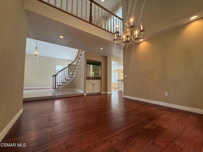 Building Photo - 318 Hornblend Ct
