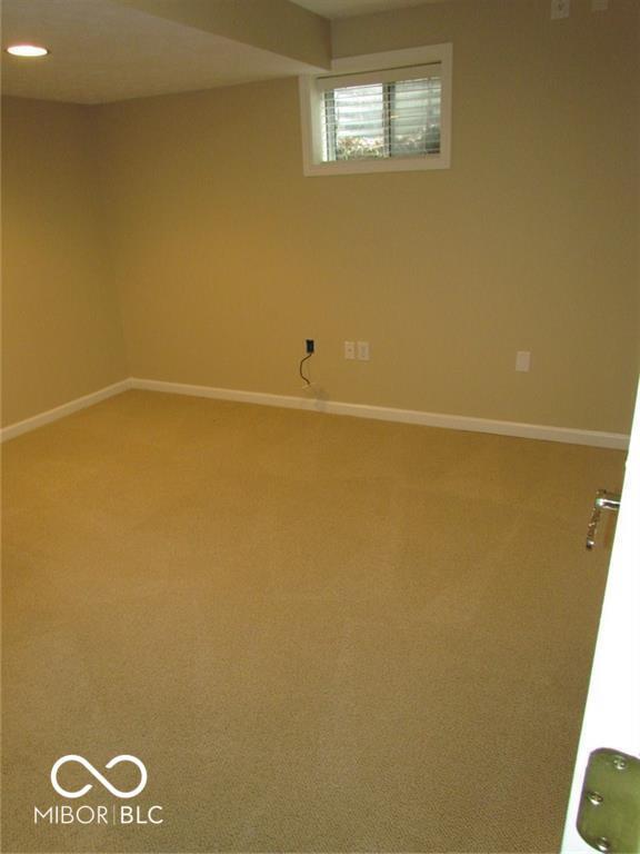 Building Photo - 411 Mari Way