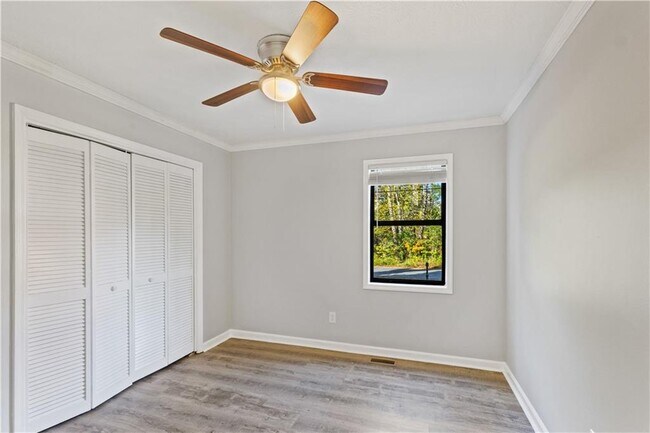 Building Photo - 2998 Crooked Creek Rd NW