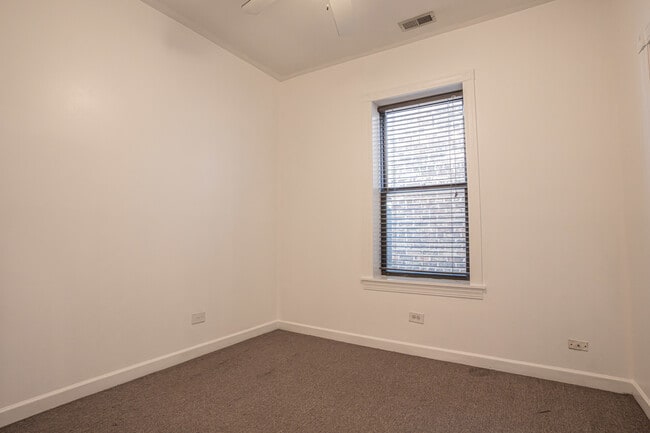 Building Photo - 3710 N Halsted St