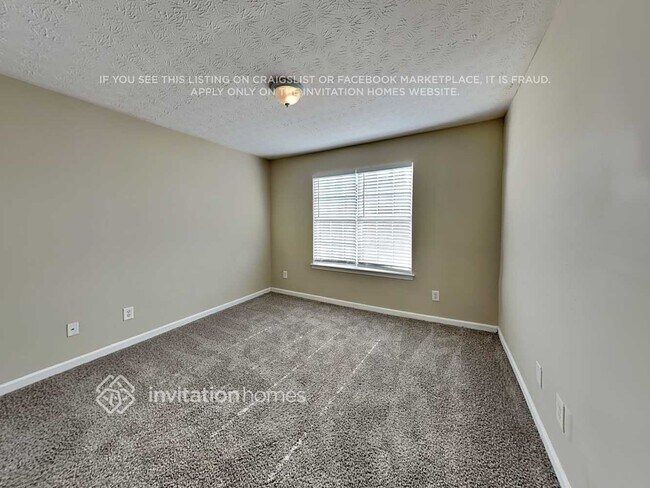 Building Photo - 2327 Smallwood Rd