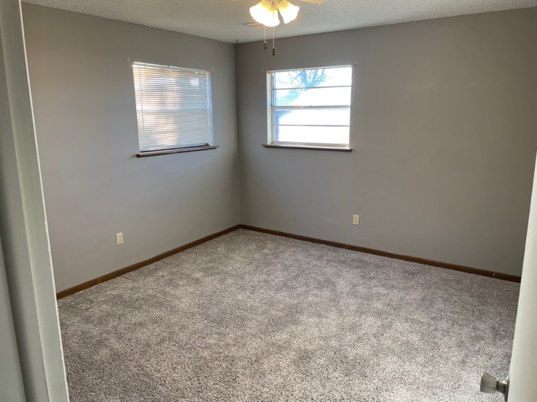 Building Photo - 1402 P St