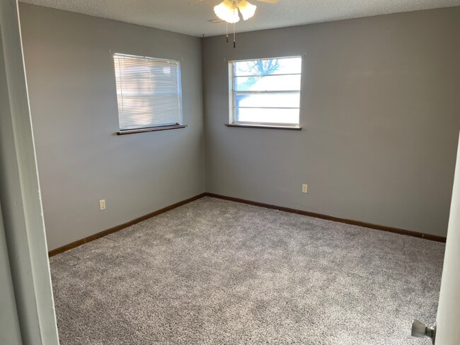 Building Photo - 1402 P St