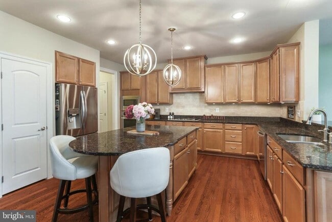 Building Photo - 7820 Early Morning St