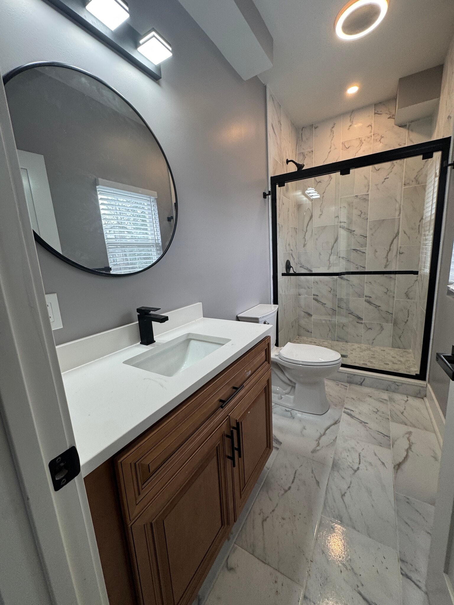 Building Photo - 3374 Webster Ave