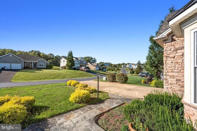 Building Photo - 604 Masters Dr