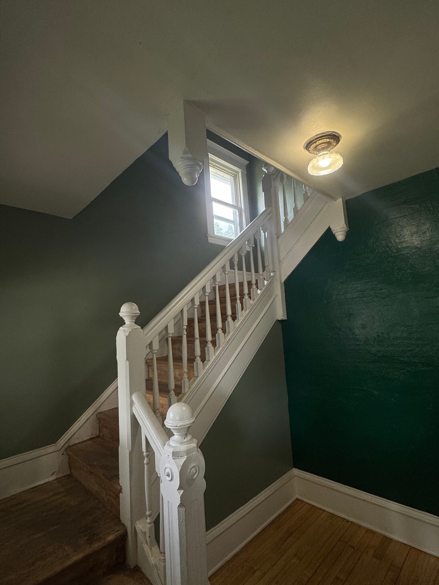 Hallway Leading to Unit - 4228 DuPont Ave N