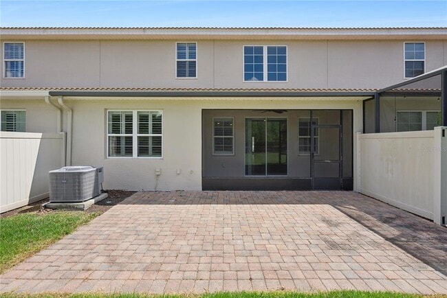 Building Photo - 5640 Siracusa Lane
