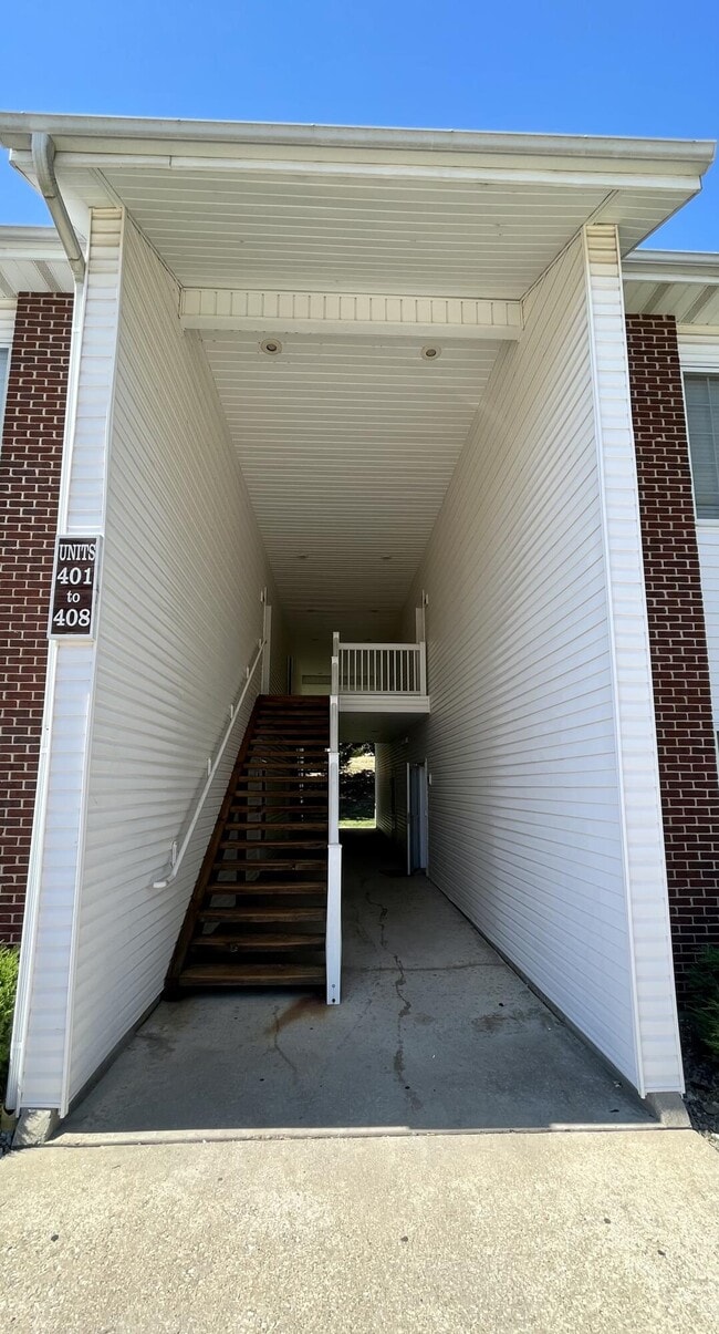 Building Photo - 1115 Kennesaw Ridge Rd