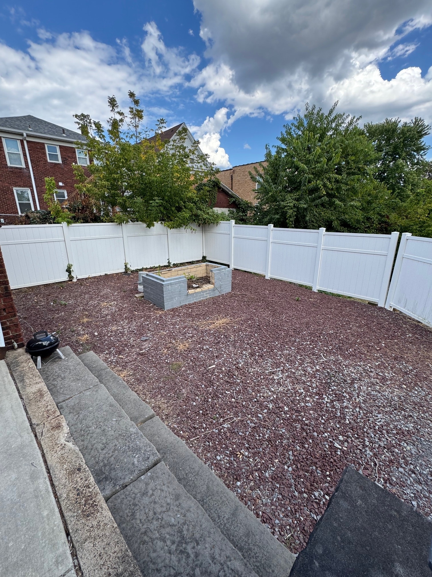 Building Photo - 301 Kambach St