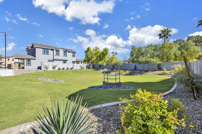 Common Area - 2355 S Wycliff Cir