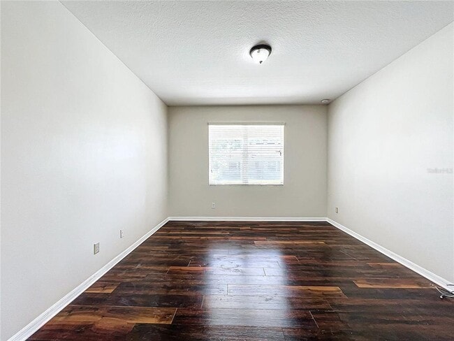 Building Photo - 605 Parker Lee Loop