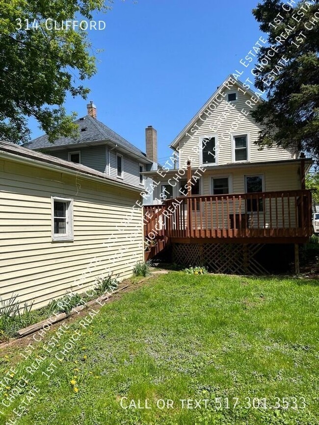 Building Photo - 314 Clifford-