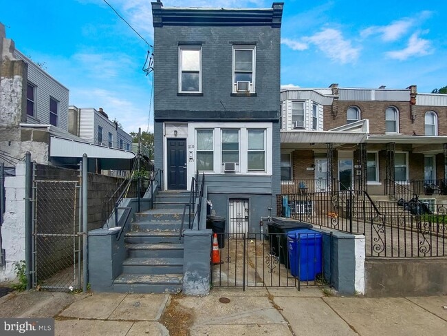 Building Photo - 110 N 51st St