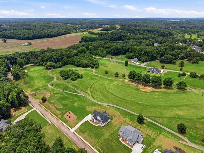 Building Photo - 2049 Chestnut Oak Trl