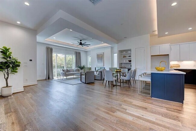 Building Photo - 7120 Gary St