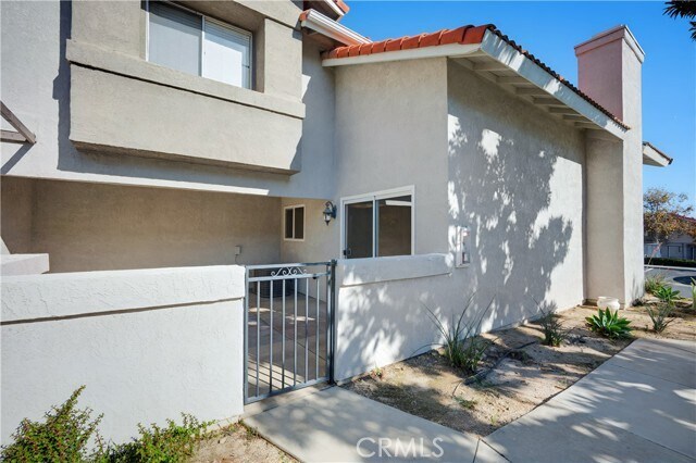 Building Photo - 9896 Highland Ave
