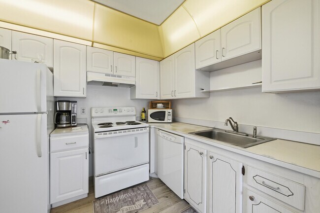 Building Photo - 374 Tuscany Ln