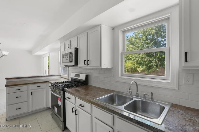 Building Photo - 37 Nautilus Dr