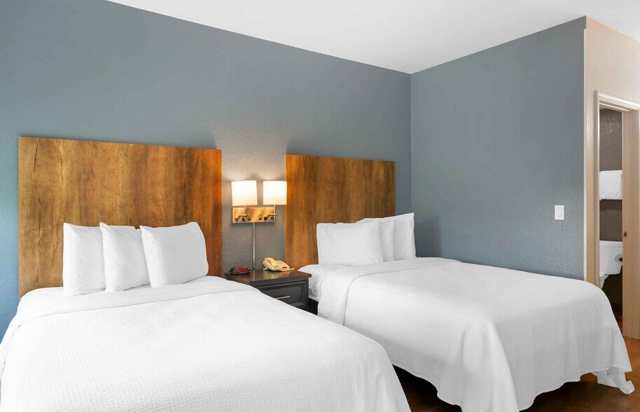 Building Photo - Furnished Studio-Fort Lauderdale - Cypress Creek - Park North