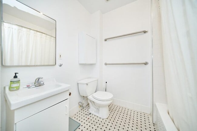 Building Photo - 1 bedroom in Brooklyn NY 11231