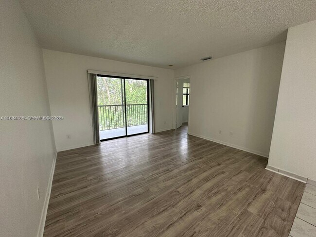 Building Photo - 10453 NW 11th St