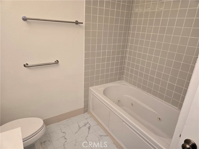 Building Photo - 4640 Hazelnut Ave