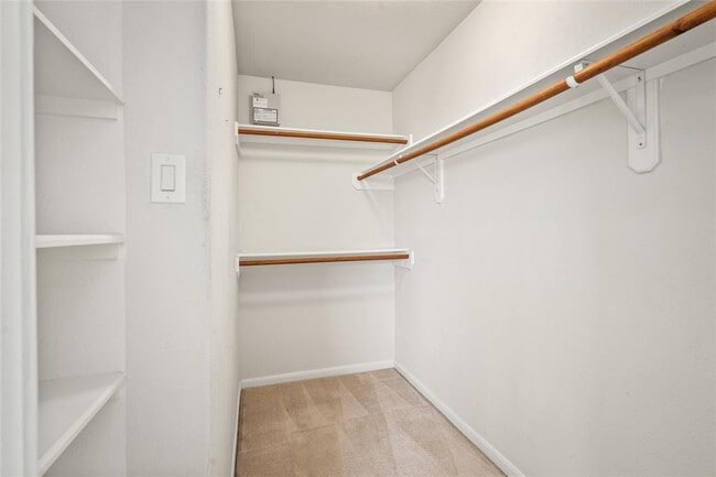 Building Photo - 17807 N White Tail Ct